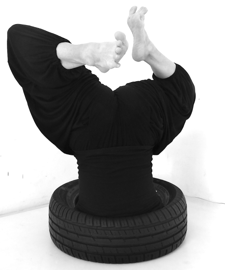 ELECTRIC TIRE-LAND / Foto: Nicola L. Hein